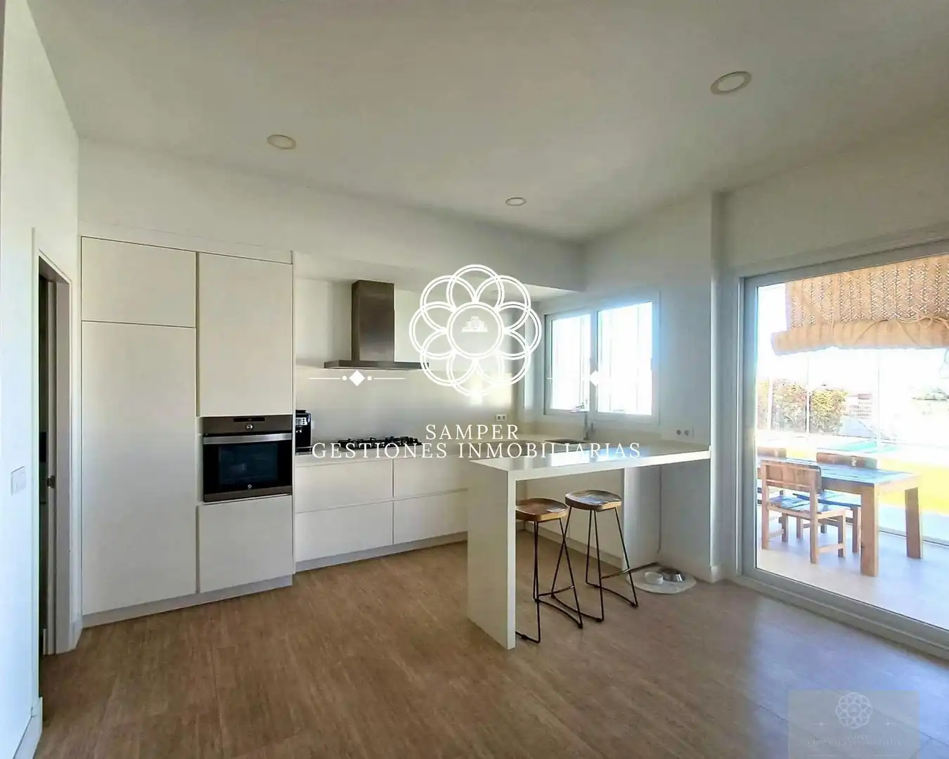 Kitchen of Houses for sale in Sanlúcar de Barrameda  with Swimming Pool