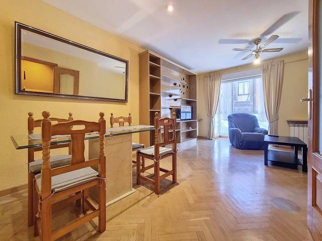 Piso en Alquiler en Puerta Bonita