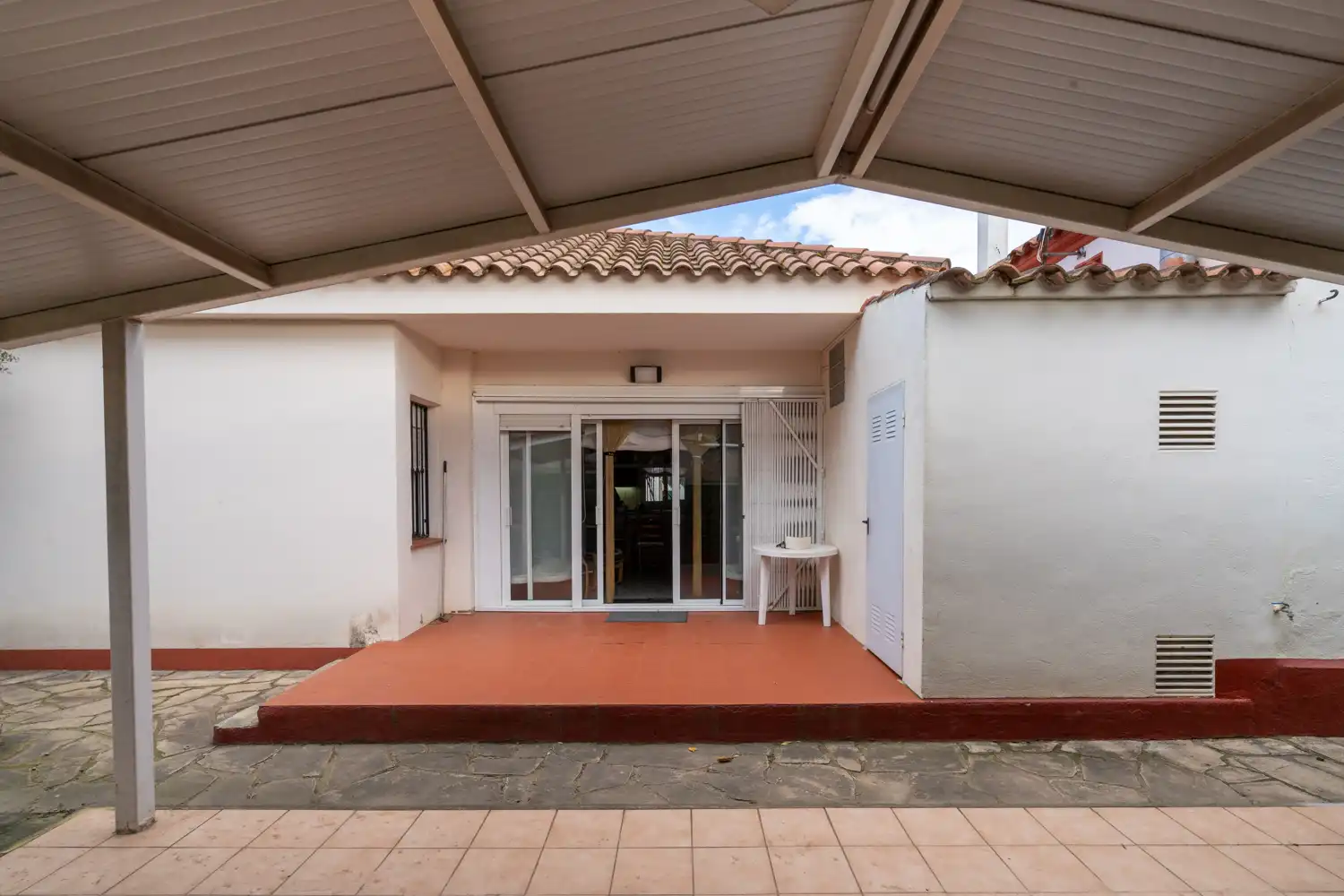 Vista exterior de Casa o chalet en venta en Santa Bàrbara con Calefacción, Jardín privado y Terraza