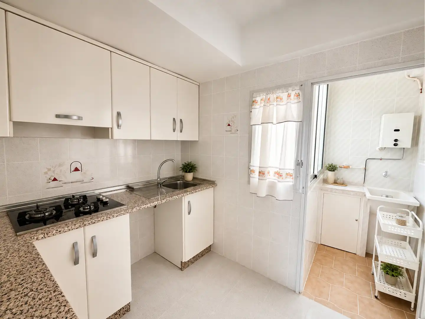 Cuina de Pis en venda en Orihuela amb Terrassa, Moblat i Balcó