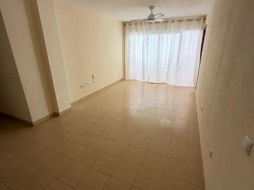 Sala de estar de Piso en venta en Arona con Balcón