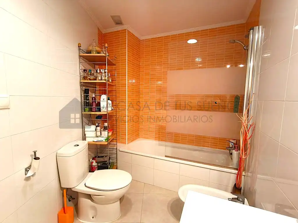 Baño de Piso en venta en Sax
