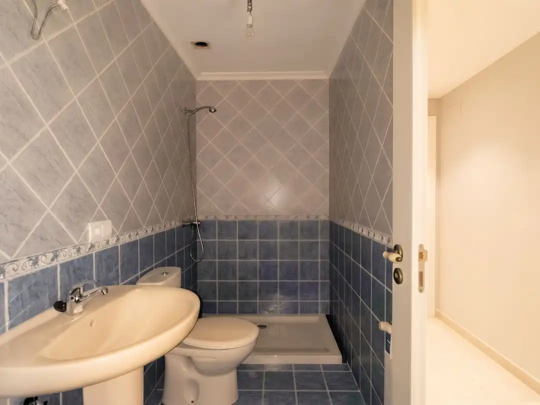 Flat for sale in O Barco de Valdeorras , Ourense