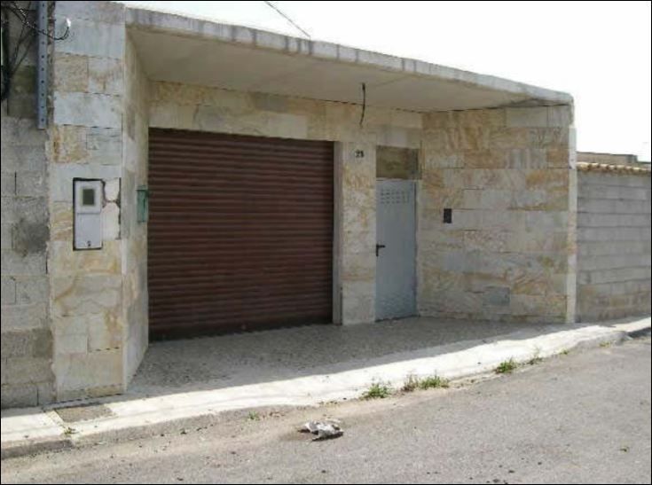 Vista exterior de Edificio en venta en Llanera de Ranes con Piscina comunitaria