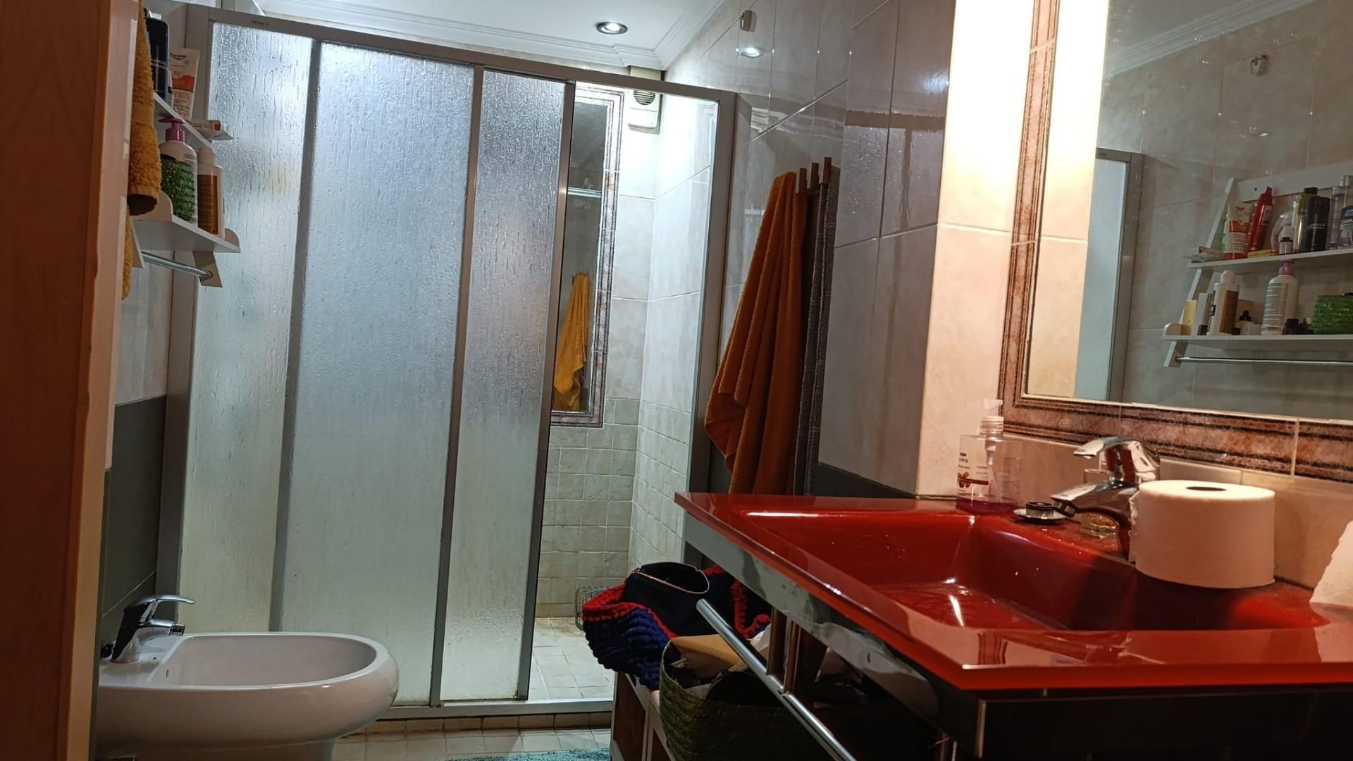 Bathroom of Single-family semi-detached for sale in Algeciras  with Balcony