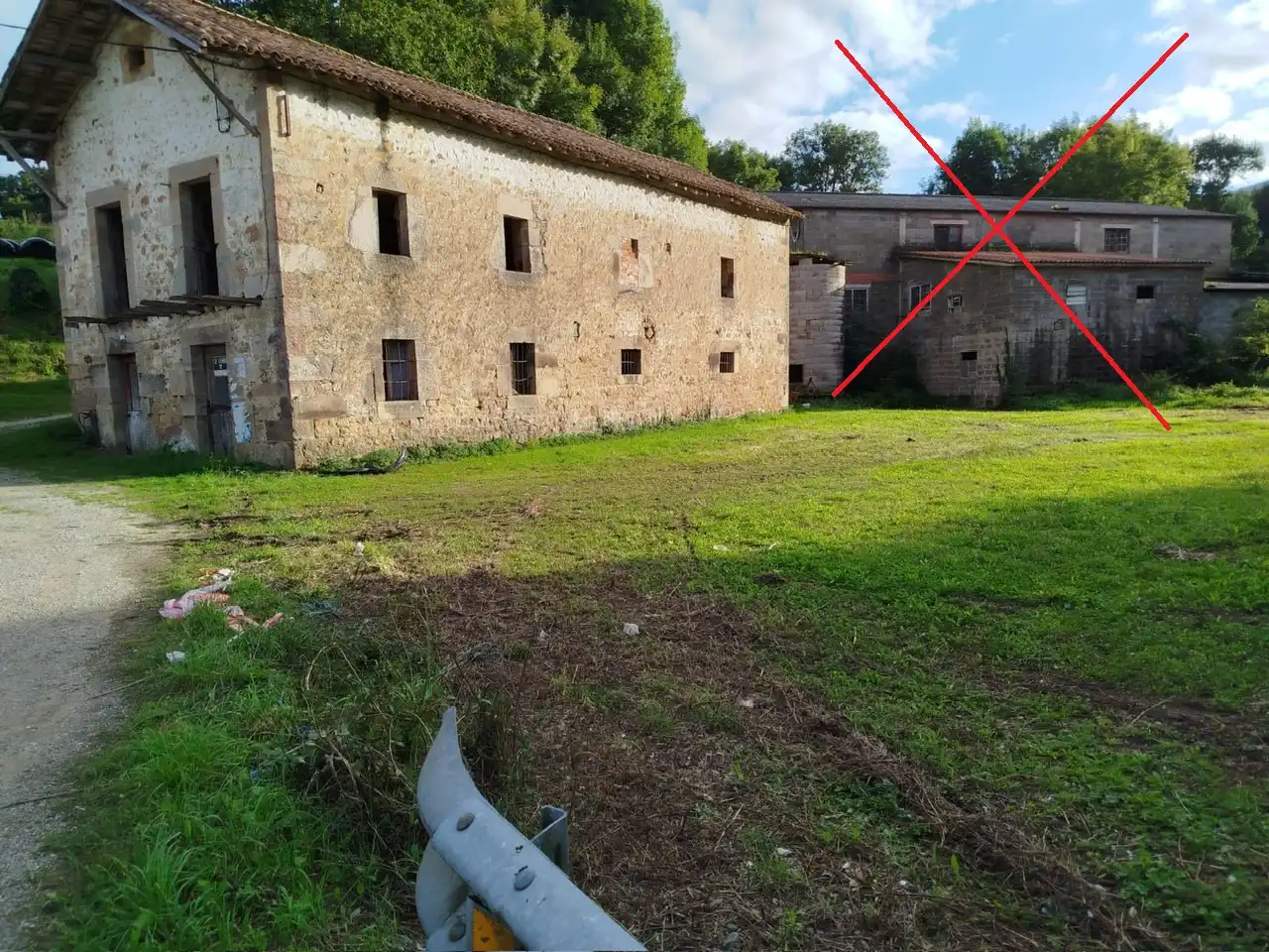 Casa amb jardí en venda a Barrio Villafufre