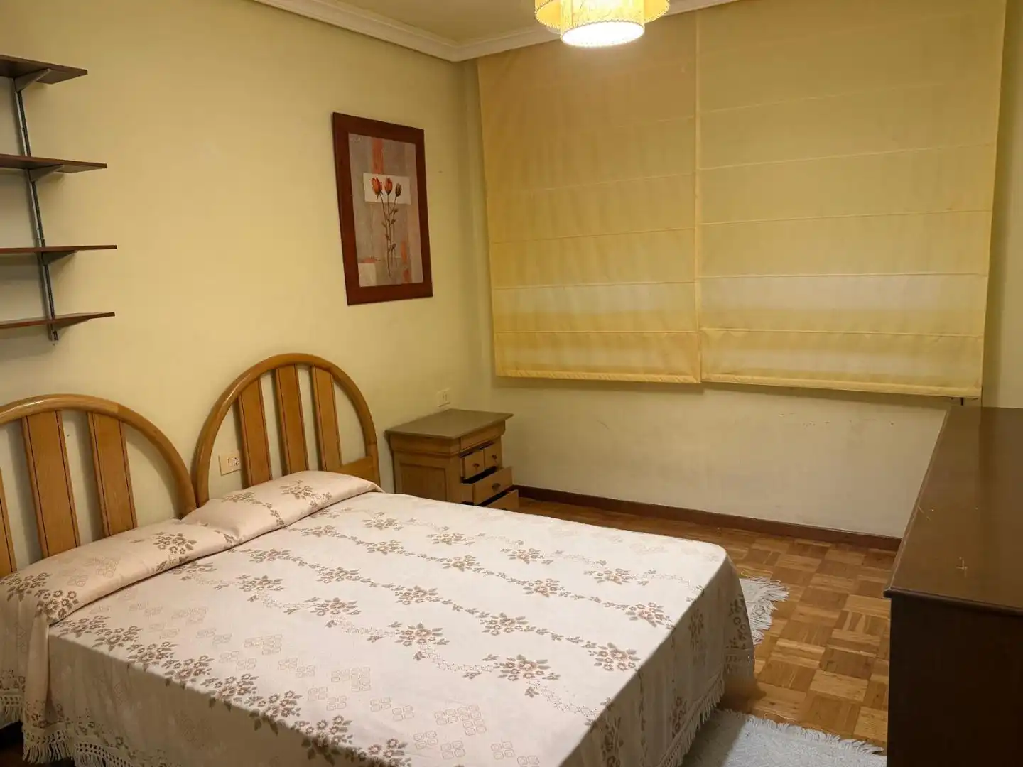 Habitación de Piso en venta en Vigo  con Terraza y Balcón