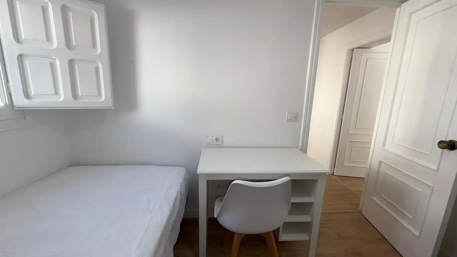 Bedroom of Flat for rent in Ourense Capital   with Heating and Furnished