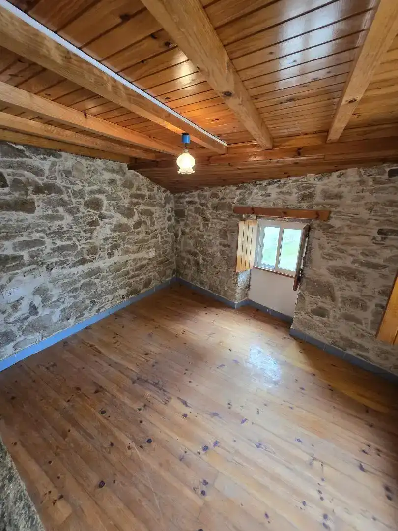 Casa adosada en venda en Burela amb Jardí privat, Parquet i Traster
