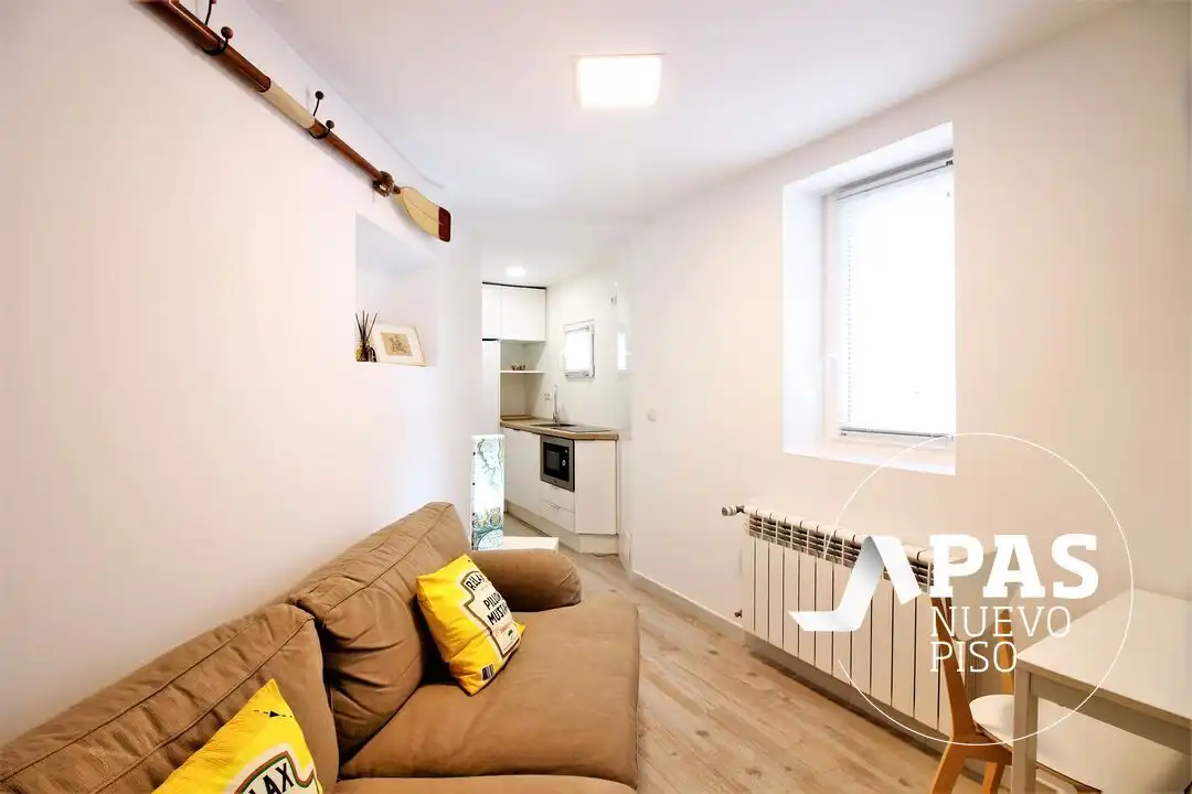 Sala de estar de Casa o chalet en venta en Santander con Calefacción, Parquet y Terraza