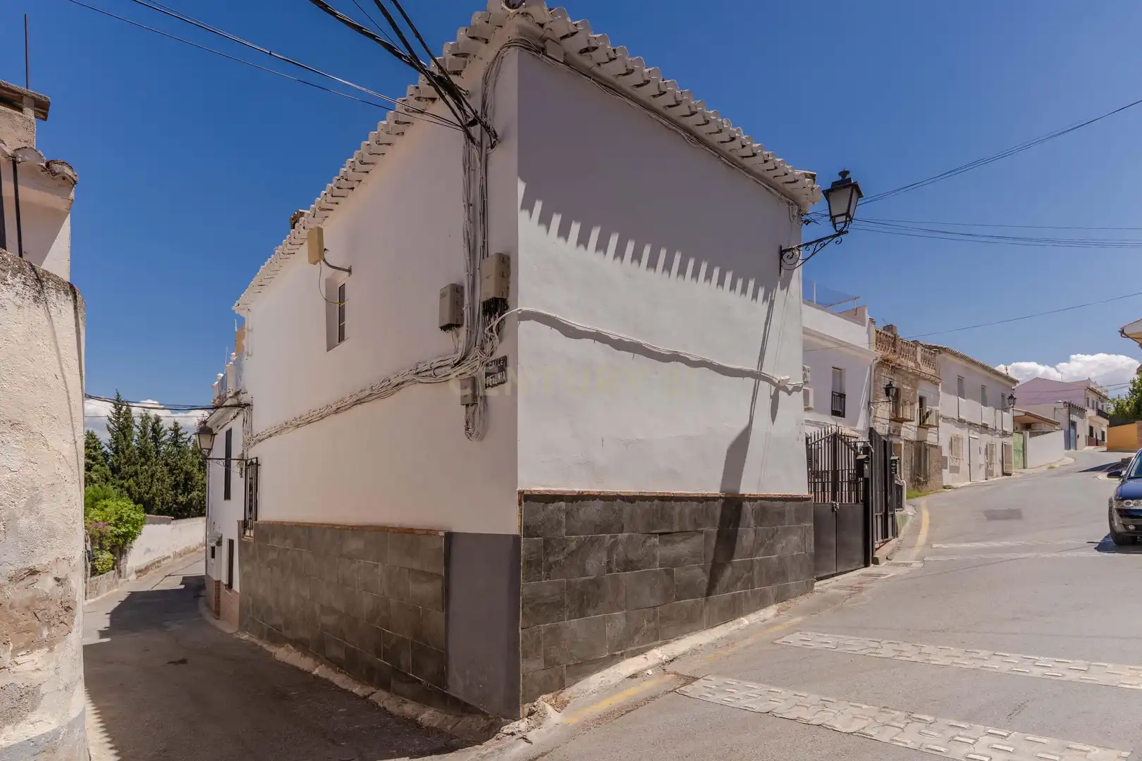 Vista exterior de Casa adosada en venta en La Zubia con Aire acondicionado