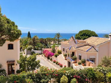 Casa con piscina en alquiler en OLGA HIDALGO-PINARES VERD 6
