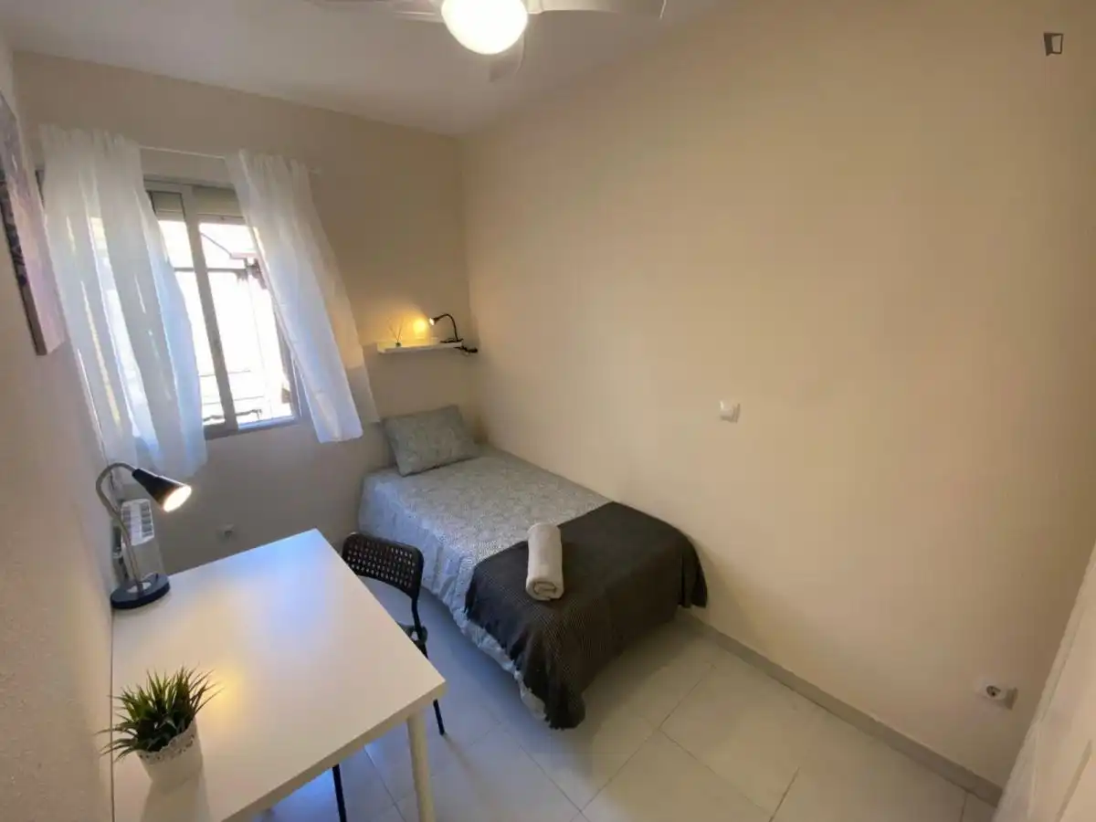 Habitación en Canillejas