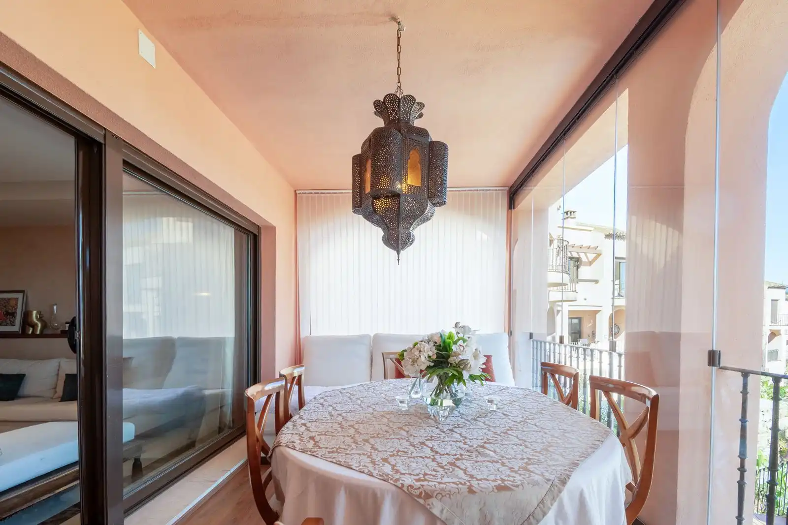 Terraza de Casa adosada en venta en Estepona con Aire acondicionado, Amueblado y Horno