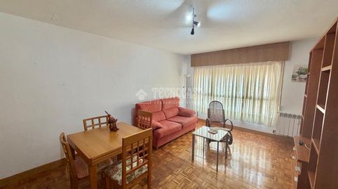 Foto 3 de Piso de alquiler en Numancia - San Fernando, Santander