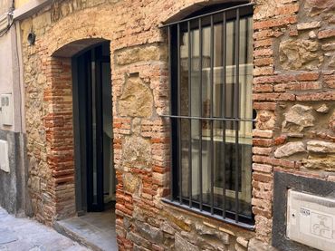 Local comercial de lloguer a Calle de Sant Pere 37