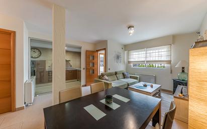 Living room of Flat for sale in Pozuelo del Rey  with Terrace and Balcony