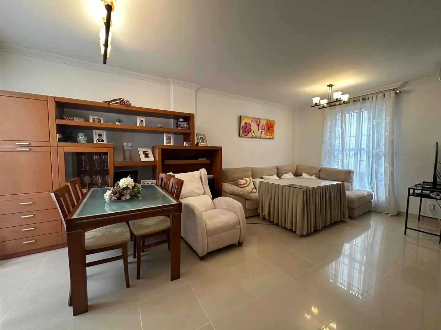 Sala de estar de Casa o chalet en venta en Camas con Aire acondicionado y Terraza