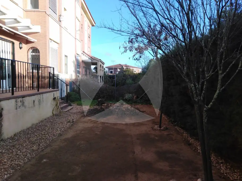Jardí de Pis en venda en Badajoz amb Aire condicionat, Jardí privat i Terrassa