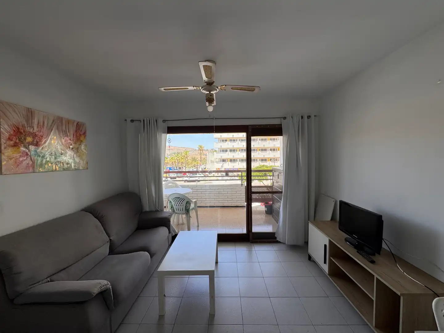Living room of Apartments for rent in San Bartolomé de Tirajana  with Furnished, Washing machine and Microwave