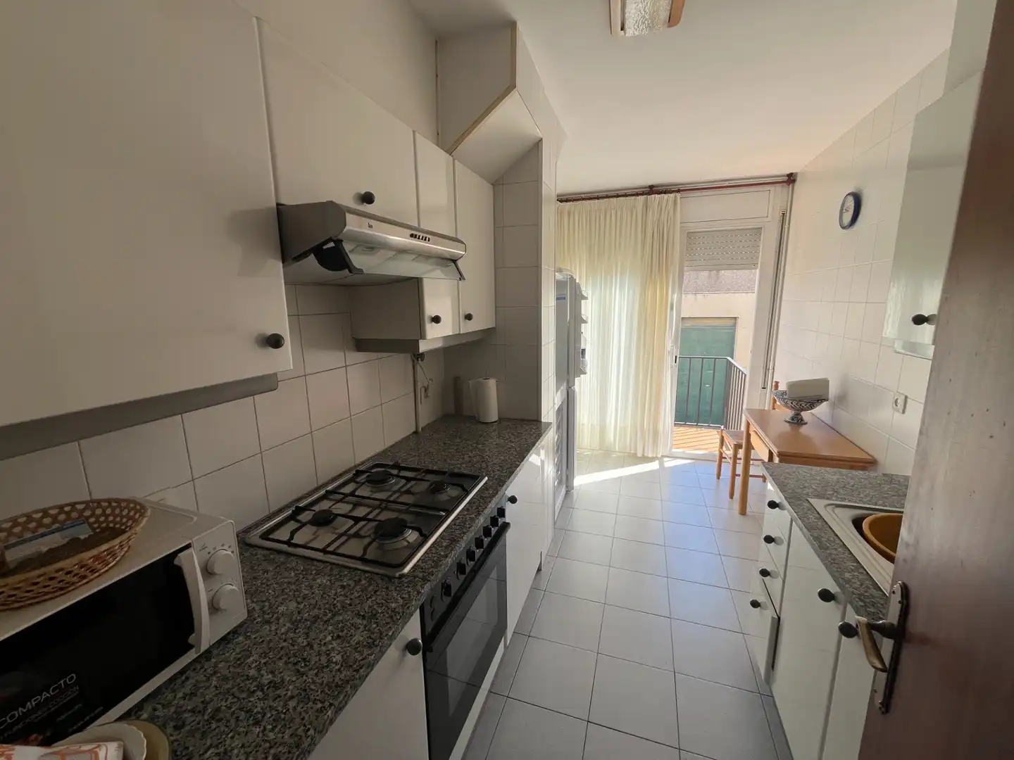 Cocina de Piso en venta en Cassà de la Selva con Calefacción, Amueblado y Horno