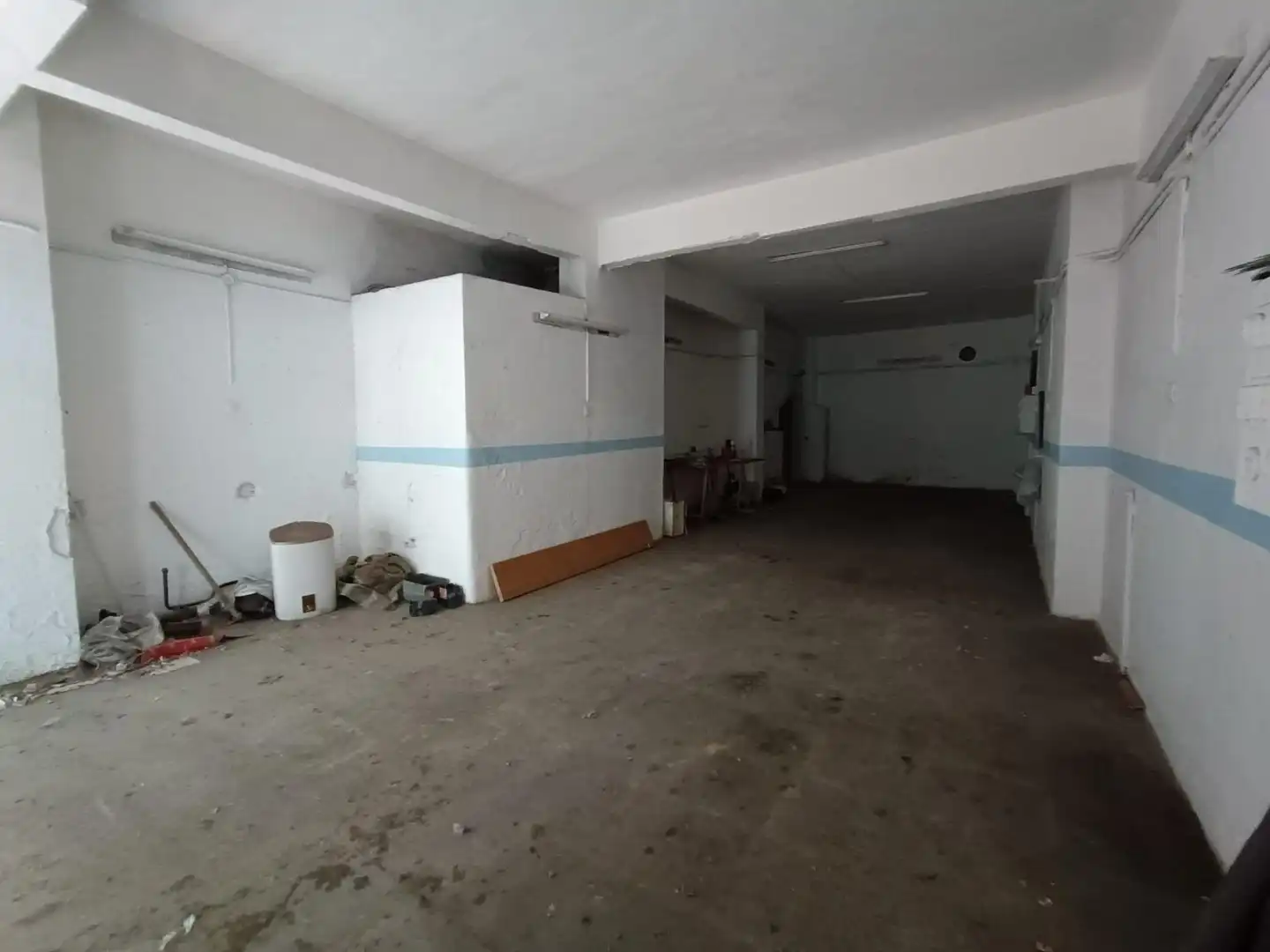 Local comercial en venta en Bagatza - San Vicente, imagen 2