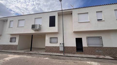 Foto 2 de Casa adosada en venda a Calle Eras, Almonacid de Toledo, Toledo