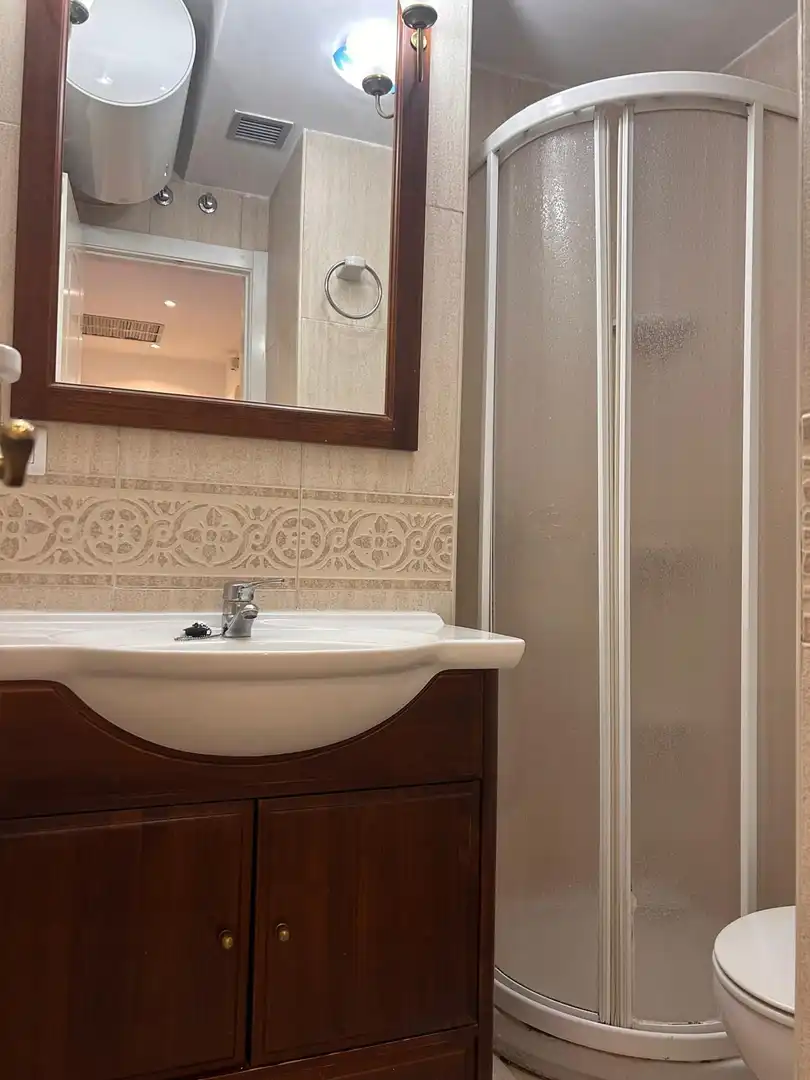 Bathroom of Attic for sale in Aranjuez  with Air Conditioner and Heating