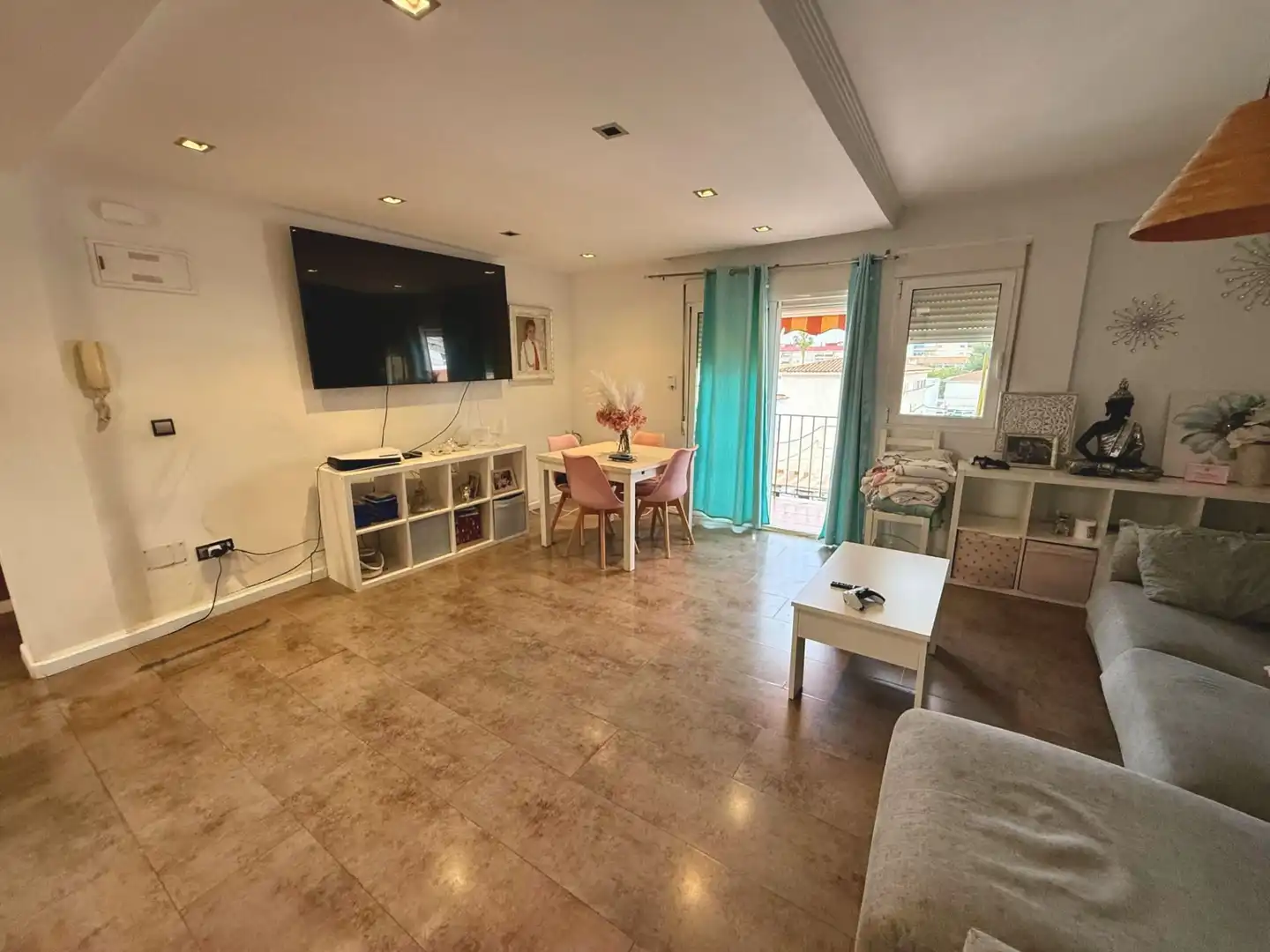 Sala de estar de Piso en venta en Vélez-Málaga con Aire acondicionado y Terraza