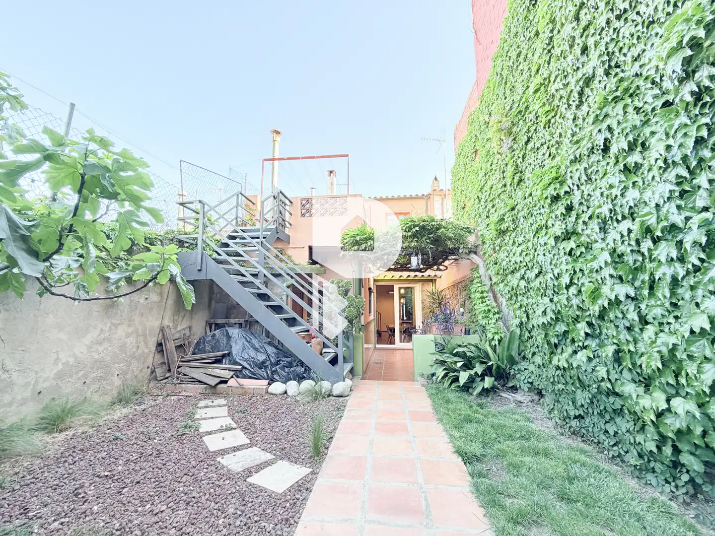 Jardín de Casa adosada en venta en Sant Vicenç Dels Horts con Aire acondicionado, Calefacción y Jardín privado