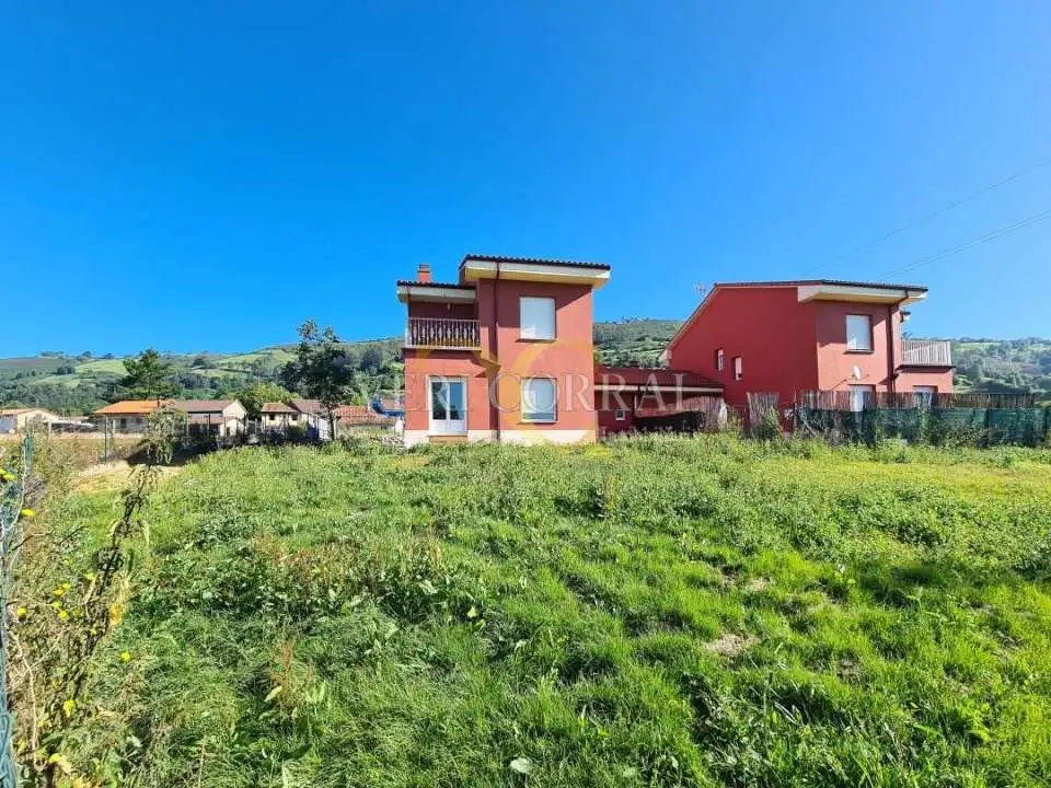 Casa o xalet en venda a Camín del Gurguyu, Sariego