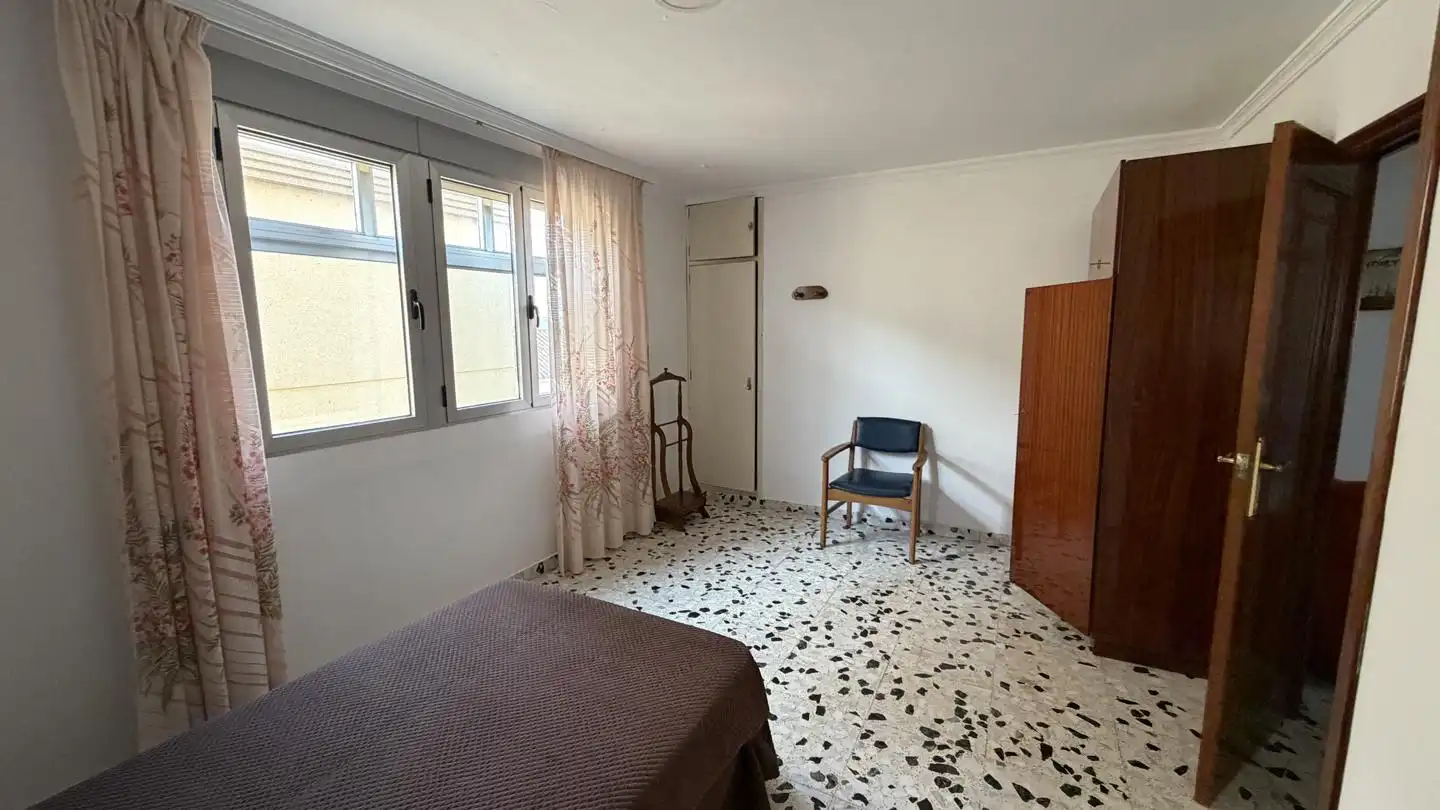 Schlafzimmer von Wohnung zum Verkauf in Carboneras de Guadazaón mit Terrasse, Abstellraum und Balkon