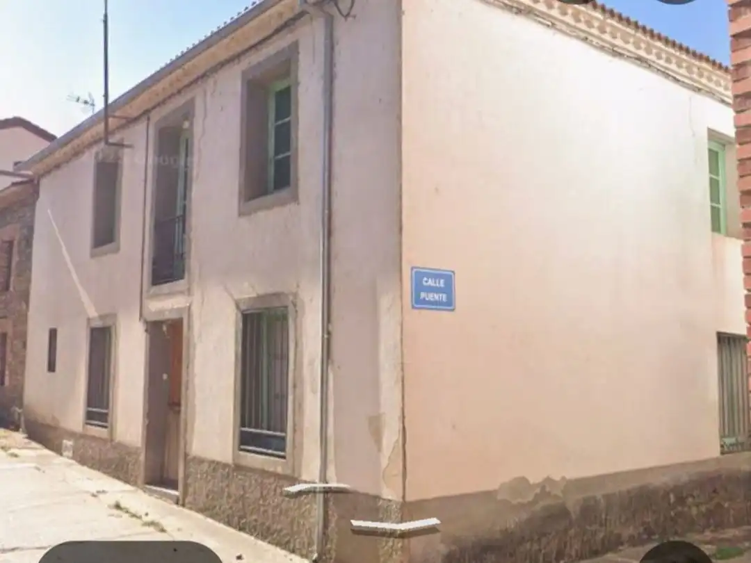Vista exterior de Casa o xalet en venda en Gallegos del Río