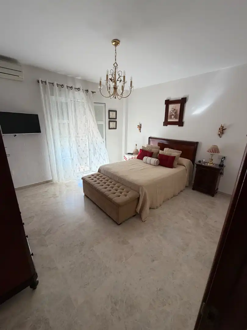 Dormitori de Casa adosada en venda en San Fernando amb Aire condicionat, Terrassa i Traster