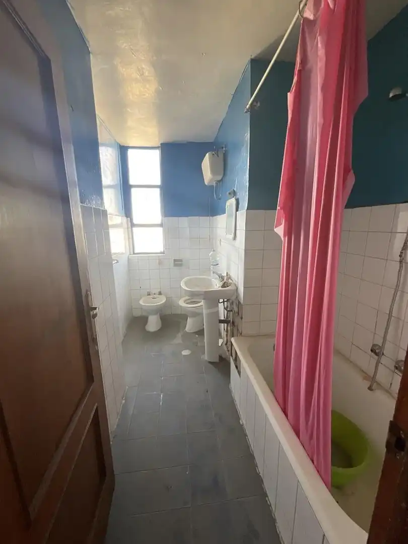 Baño de Piso en venta en La Paz - Las Américas