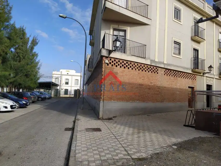 Local comercial en venda a Utrera ciudad