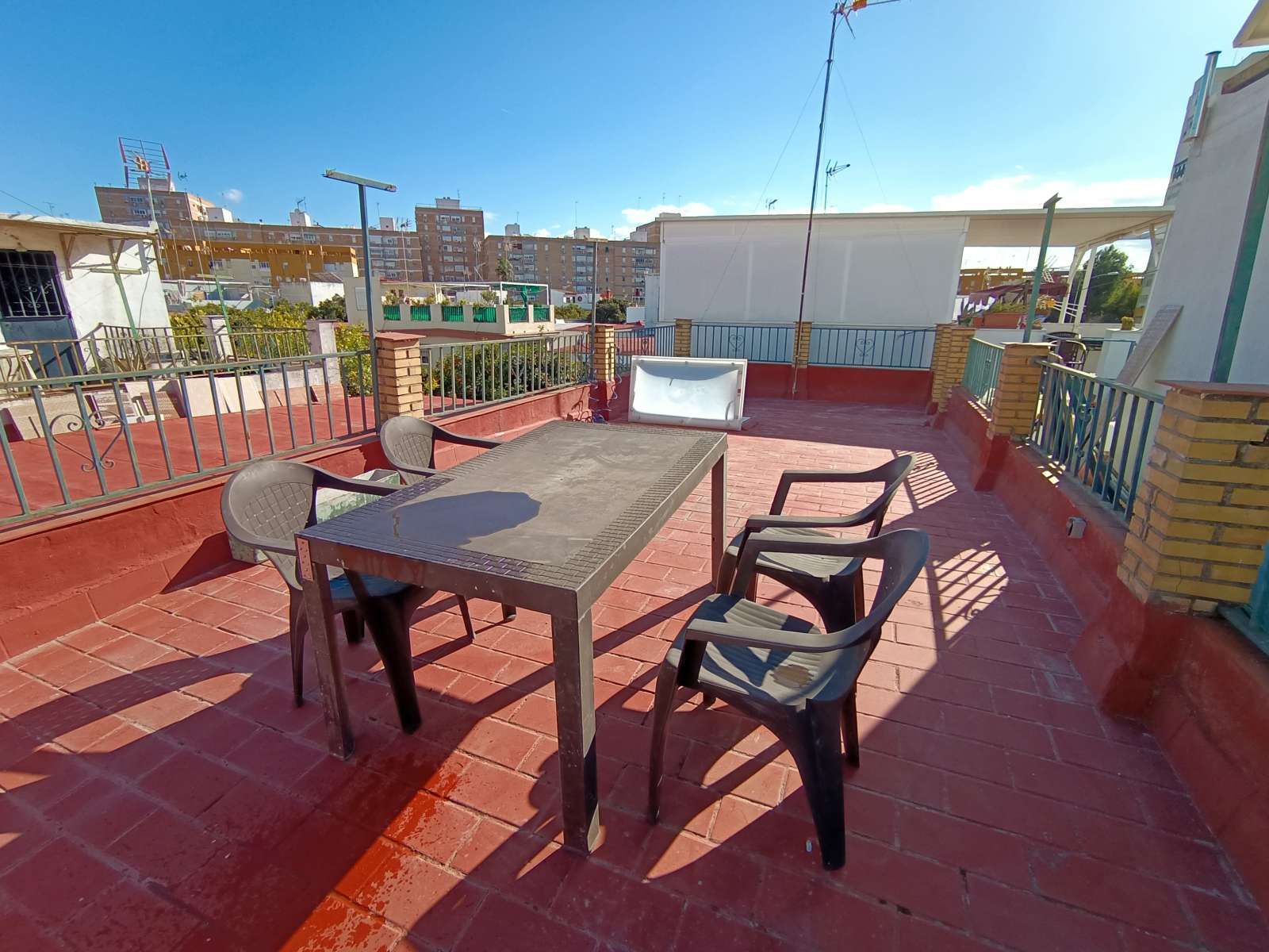 Apartament per a compartir a Juan XXIII - Rochelambert