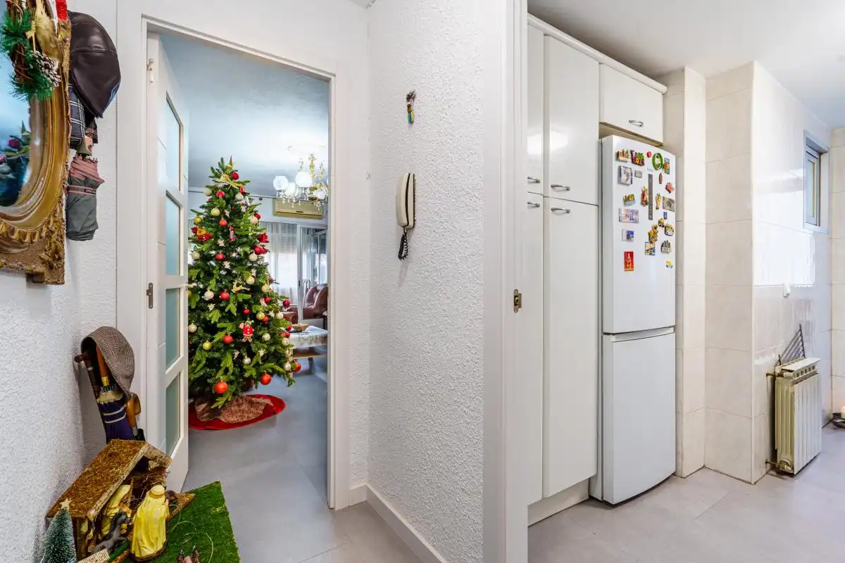Kitchen of Flat for sale in Fuenlabrada  with Air Conditioner, Heating and Terrace