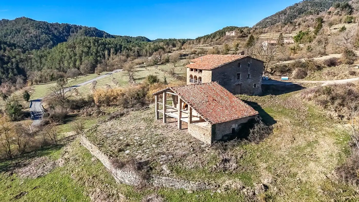 Vista exterior de Finca rústica en venta en Les Llosses con Jardín privado