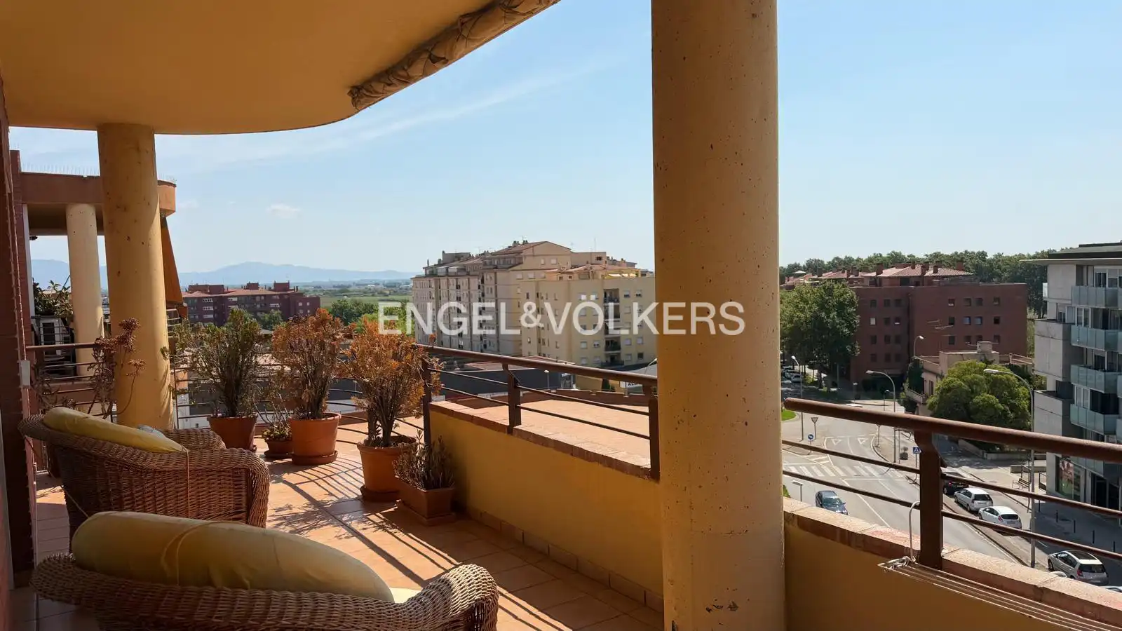 Flat with terrace for sale in Carrer Mare de Déu de Montserrat, imagen 4