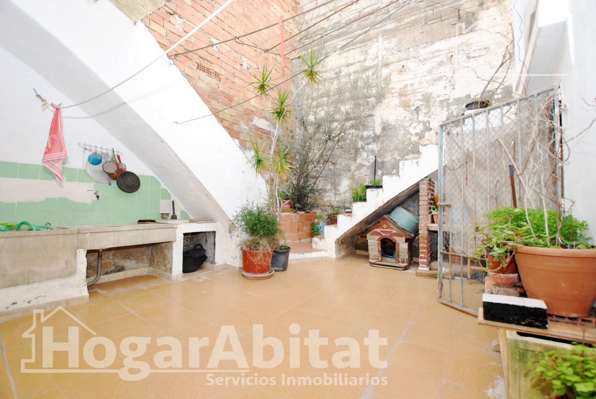 Casa o chalet en venta en Oliva con Calefacción y Terraza