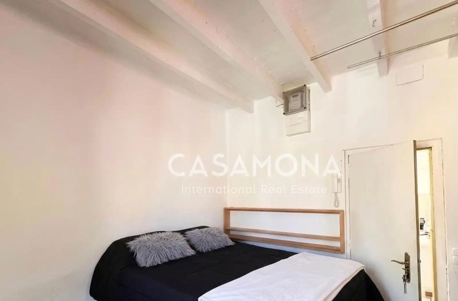 Apartment for sale in Ciutat Vella, imagen 2