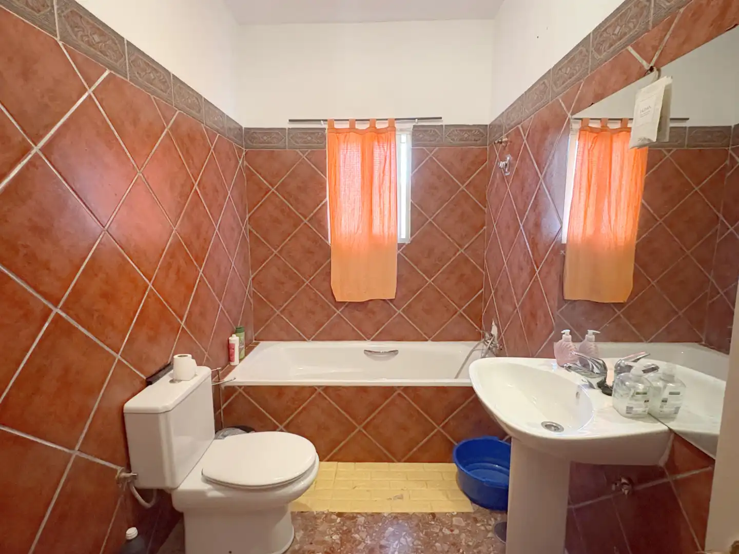 Badezimmer von Country house zum Verkauf in Alhaurín de la Torre mit Klimaanlage, Privatgarten und Terrasse