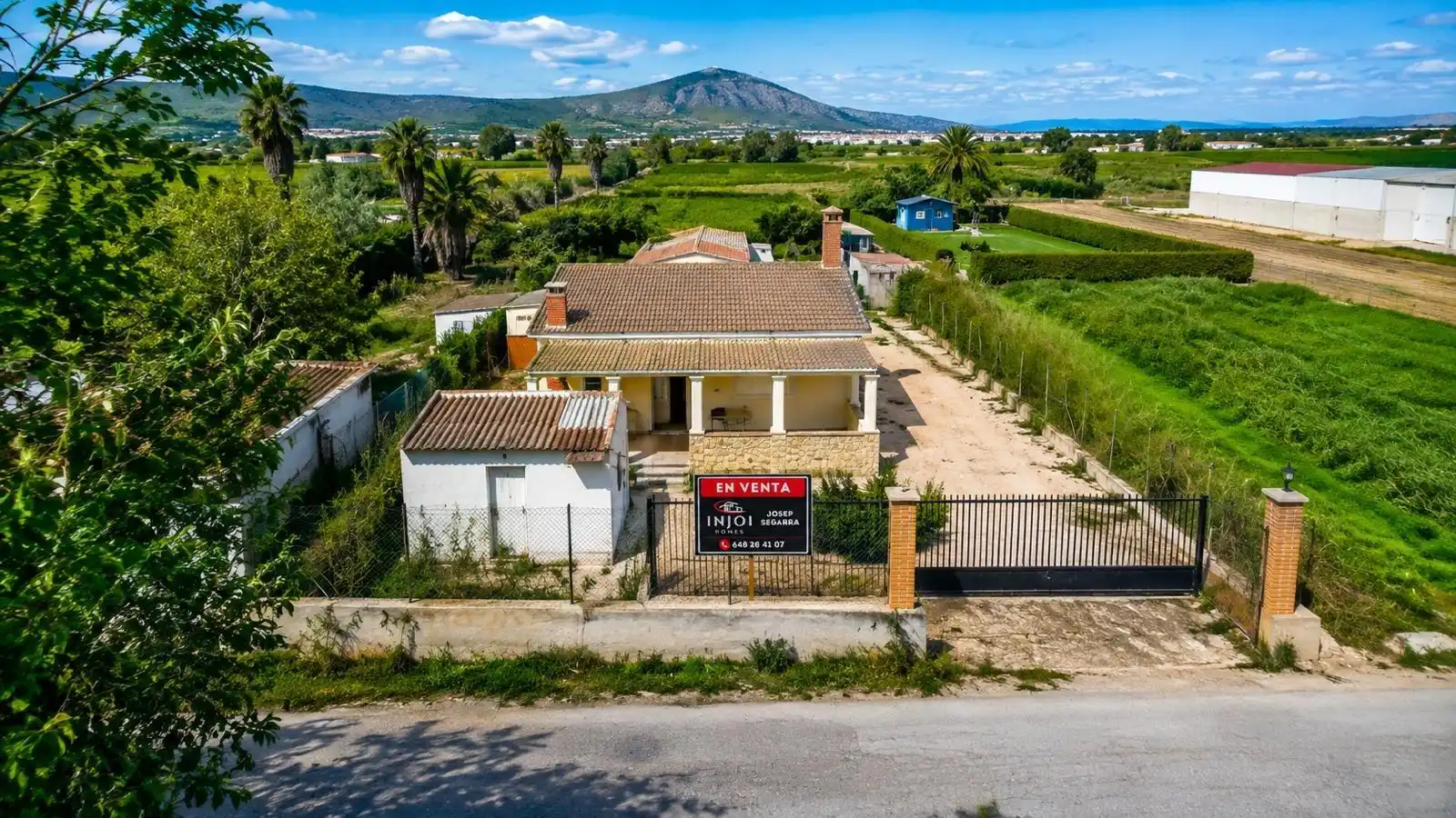 Exterior view of Houses for sale in Amposta