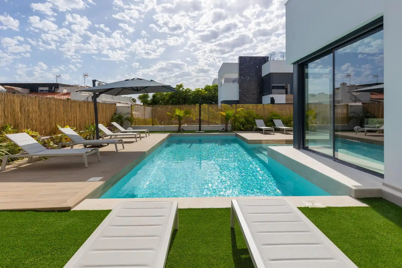 Villa con piscina in vendita a Zona Carrefour - Urbanizaciones, imagen 52