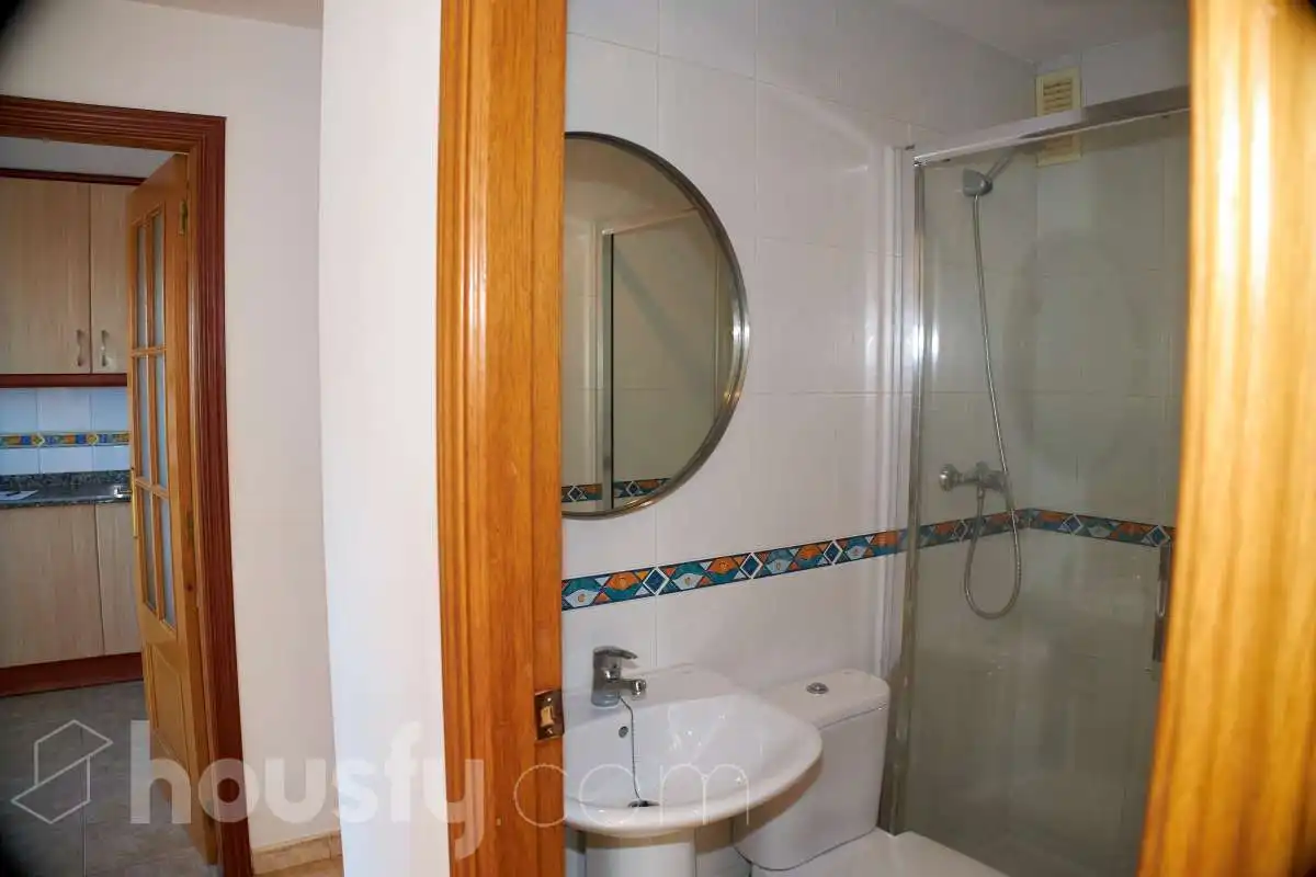 Bany de Pis en venda en Jávea / Xàbia amb Aire condicionat, Terrassa i Piscina comunitària