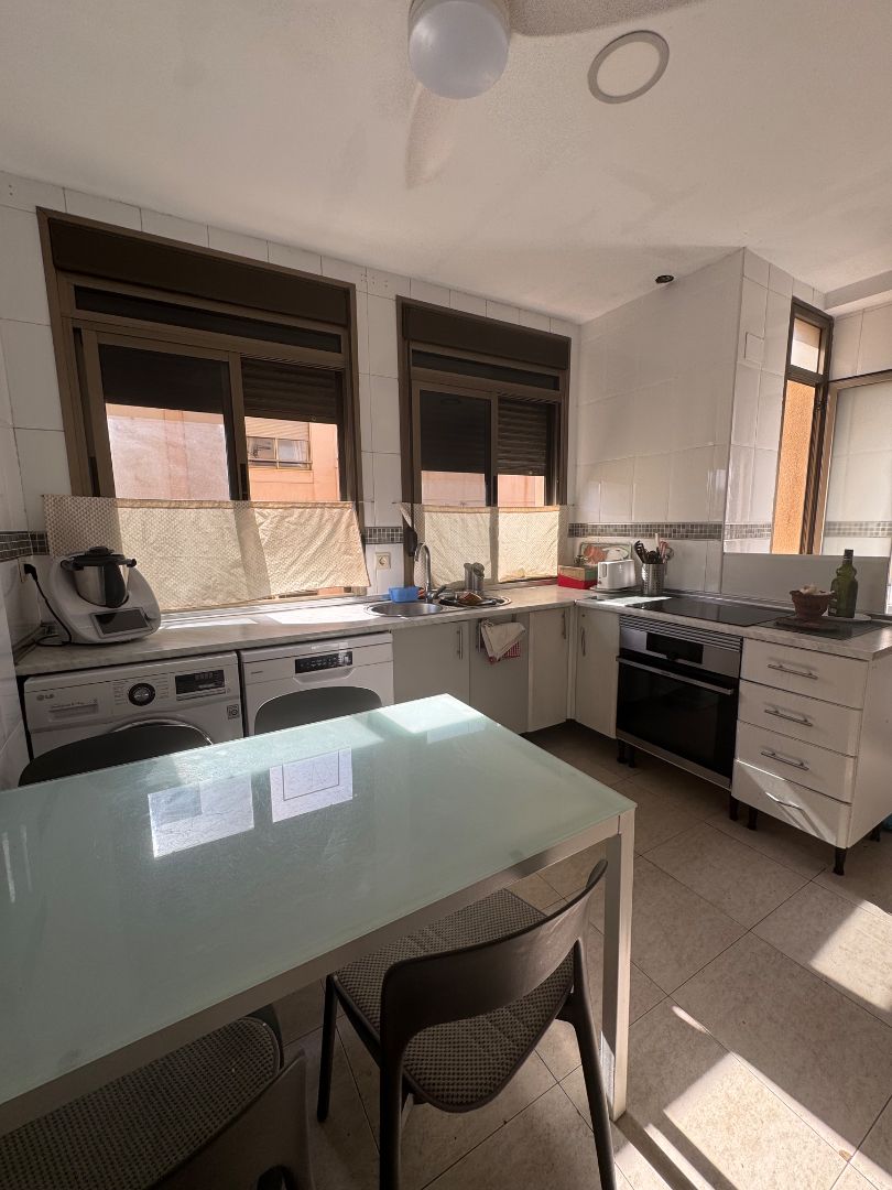 Kitchen of Flat for sale in  Melilla Capital  with Air Conditioner and Washing machine