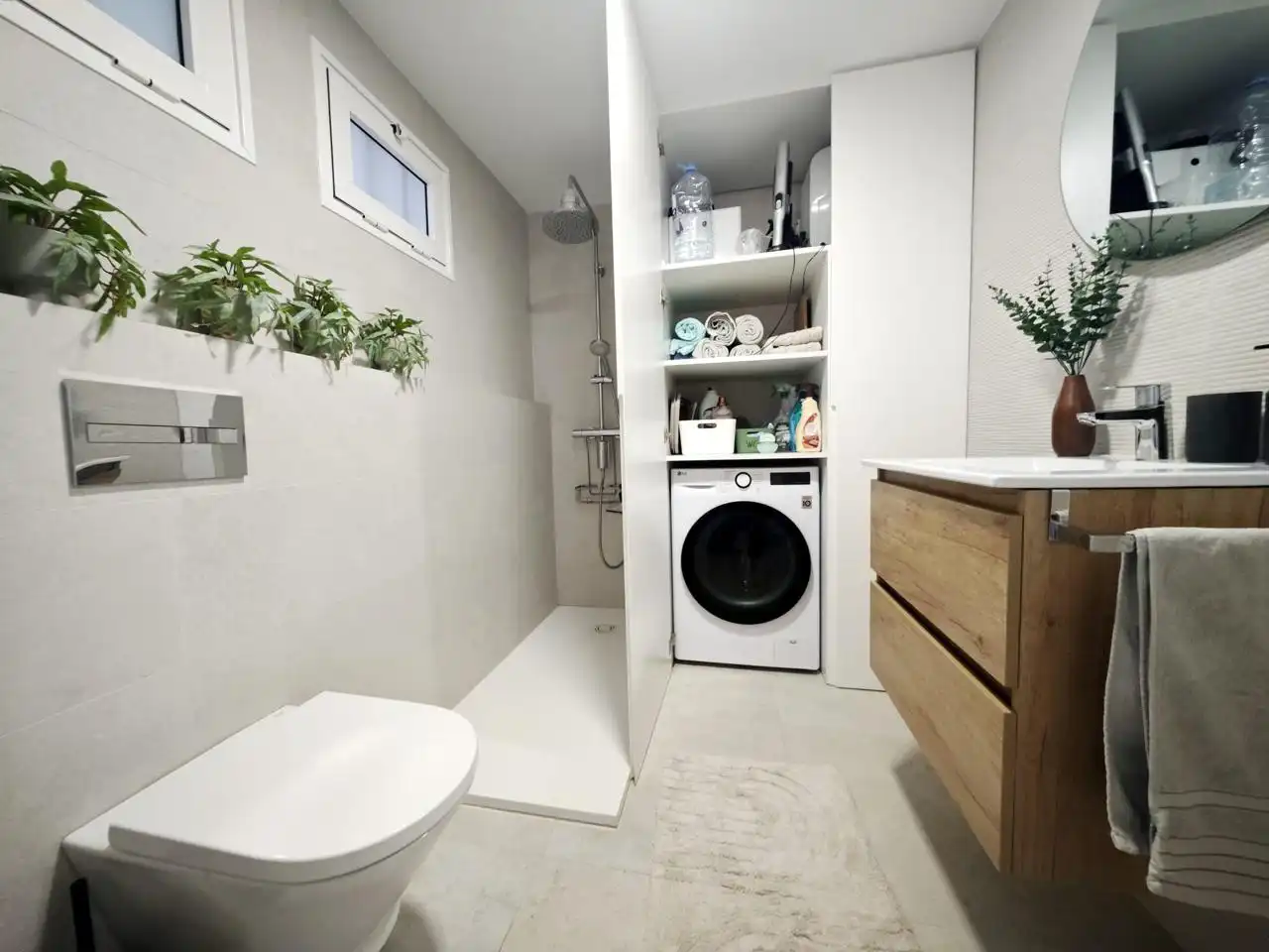 Bathroom of Flat for rent in San Bartolomé de Tirajana  with Furnished, Internet and Community pool