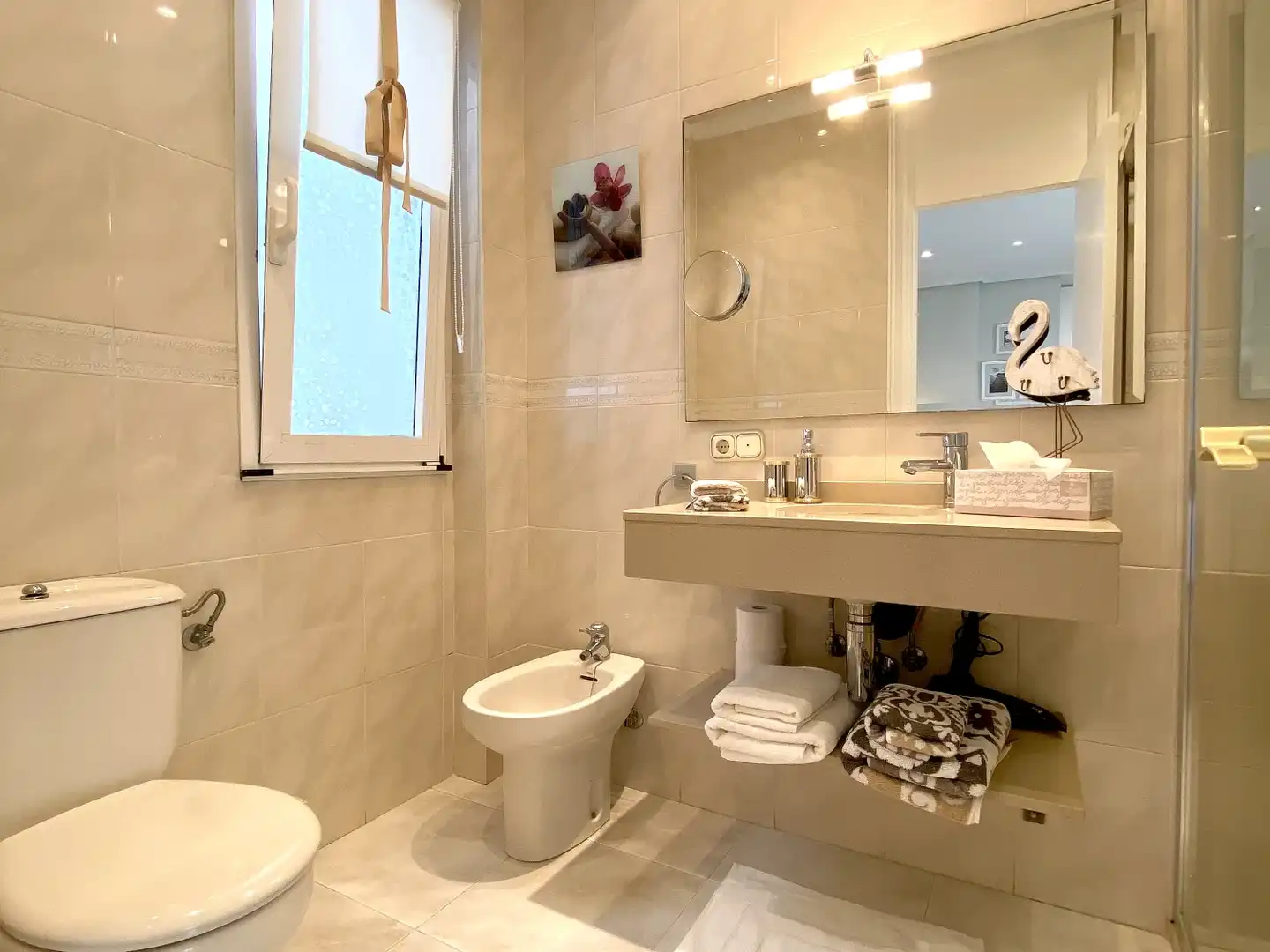 Badezimmer von Dachboden zur Miete in Donostia - San Sebastián  mit Terrasse, Möbliert und Waschmaschine