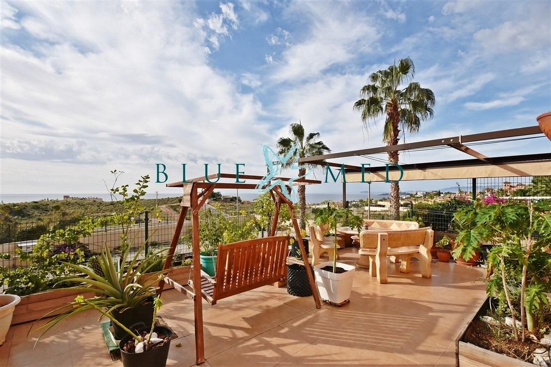 Flat for sale in Calle ISLA BERGANTÍN, Los Puertos